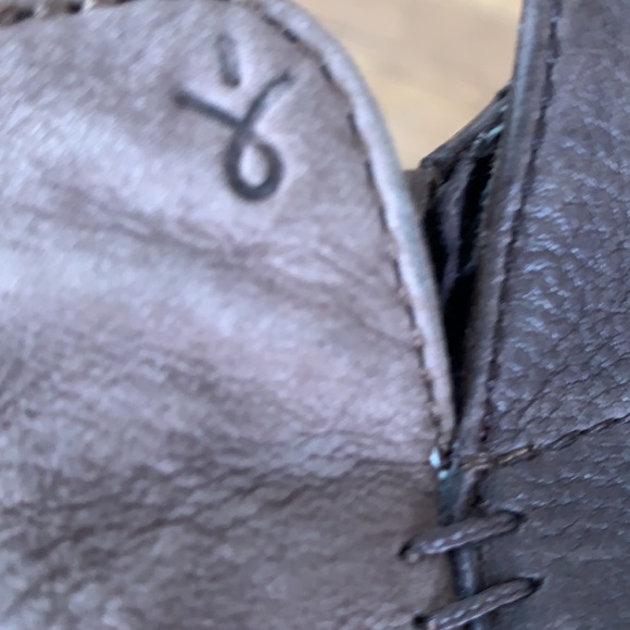 Emu size 8.5 brown leather wedge boots - Picture 8 of 9